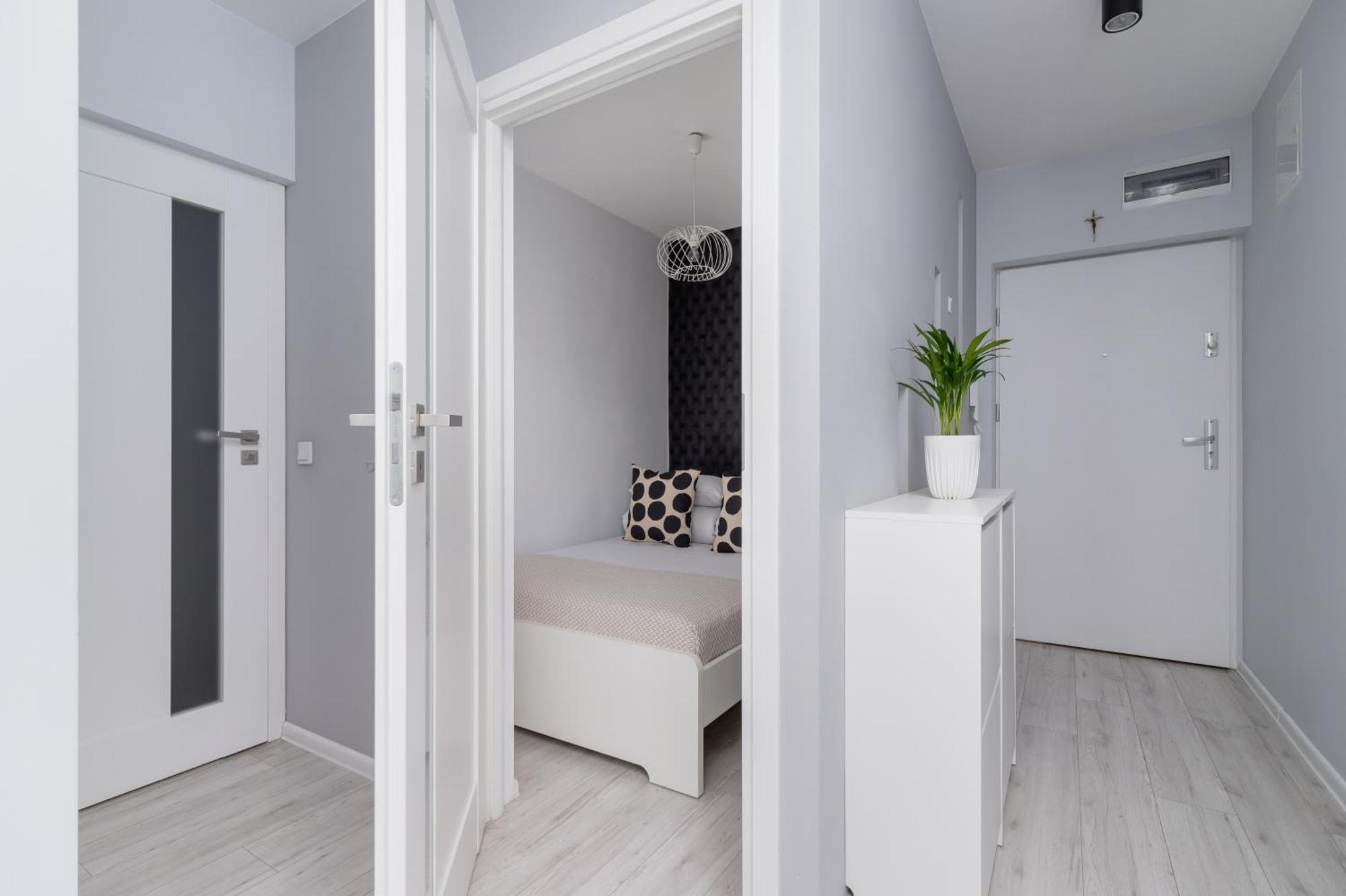 One Bedroom Apartment With A Balcony - Dietla 109 Street Cracovia Exterior foto
