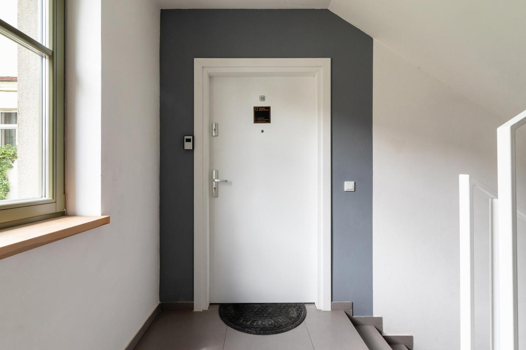 One Bedroom Apartment With A Balcony - Dietla 109 Street Cracovia Exterior foto