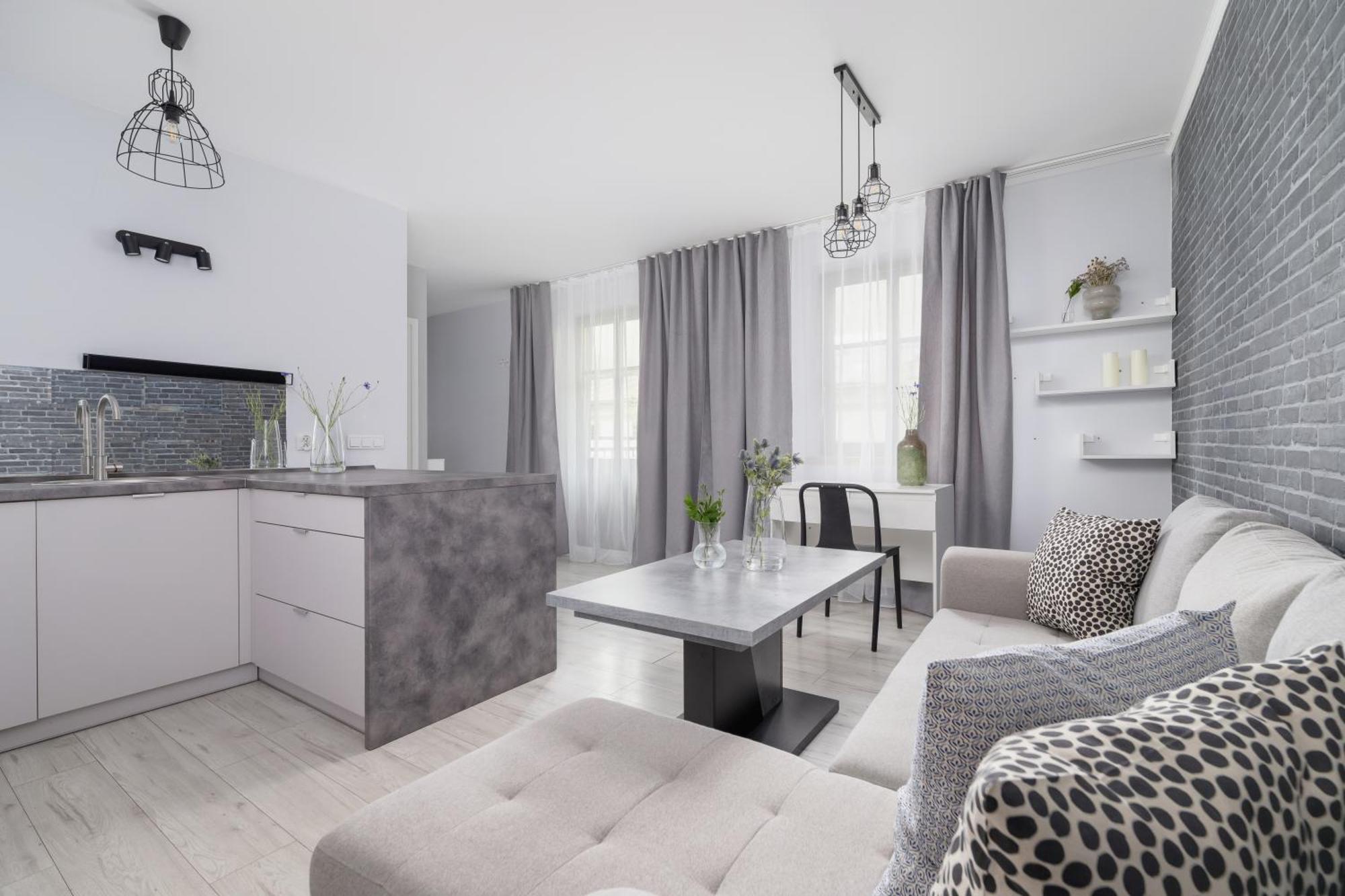 One Bedroom Apartment With A Balcony - Dietla 109 Street Cracovia Exterior foto