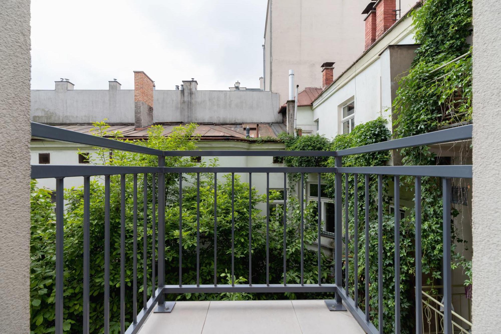 One Bedroom Apartment With A Balcony - Dietla 109 Street Cracovia Exterior foto